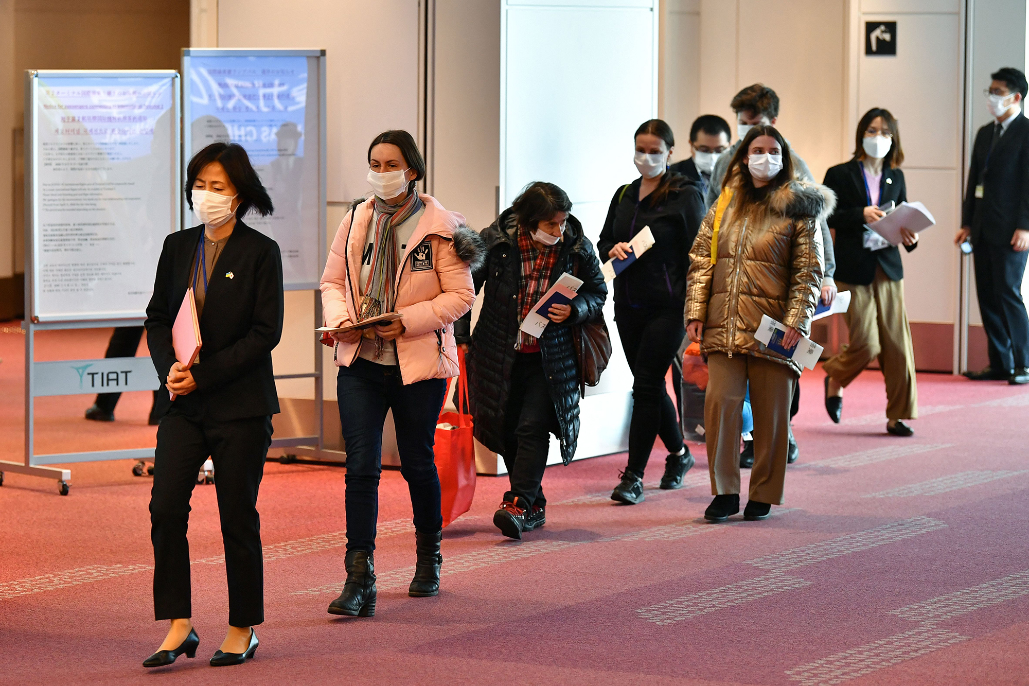 Выплаты, курсы и работа. Какую помощь получают украинские беженцы в Японии